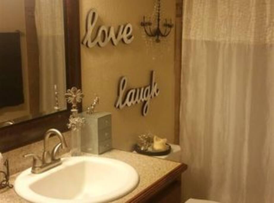 full shared bathroom