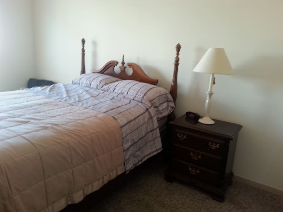BR 2 with private bath. New queen pillow top mattress