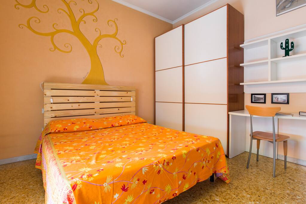Camera da letto con armadio