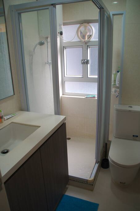 Clean bathroom with perfectly working shower