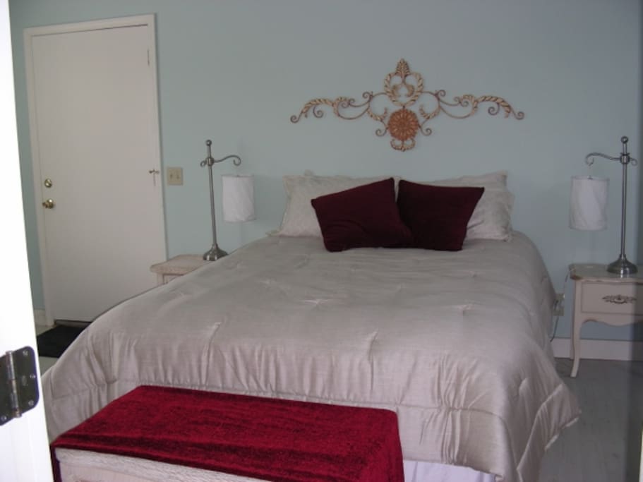 Queen Size Bed