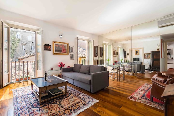 R.C. Cappellari – Charming Campo de Fiori