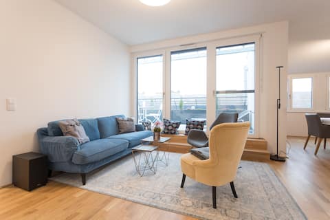Vienna Schwechat Central living-near training center