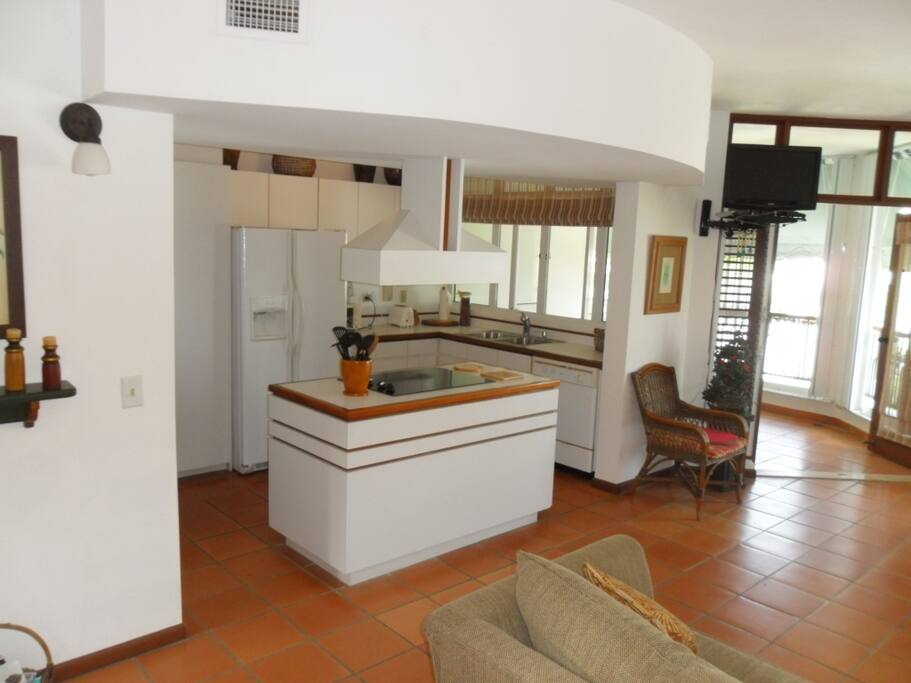 Fully equipped kitchen