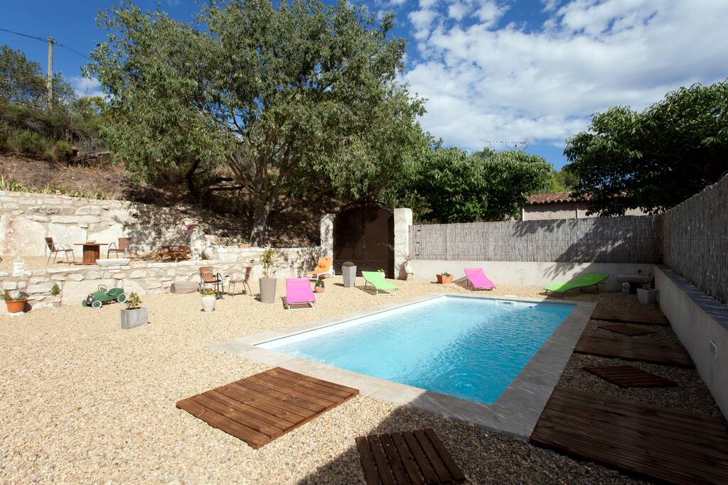 PISCINE 6/3 ET 1.40M DE PROFONDEUR