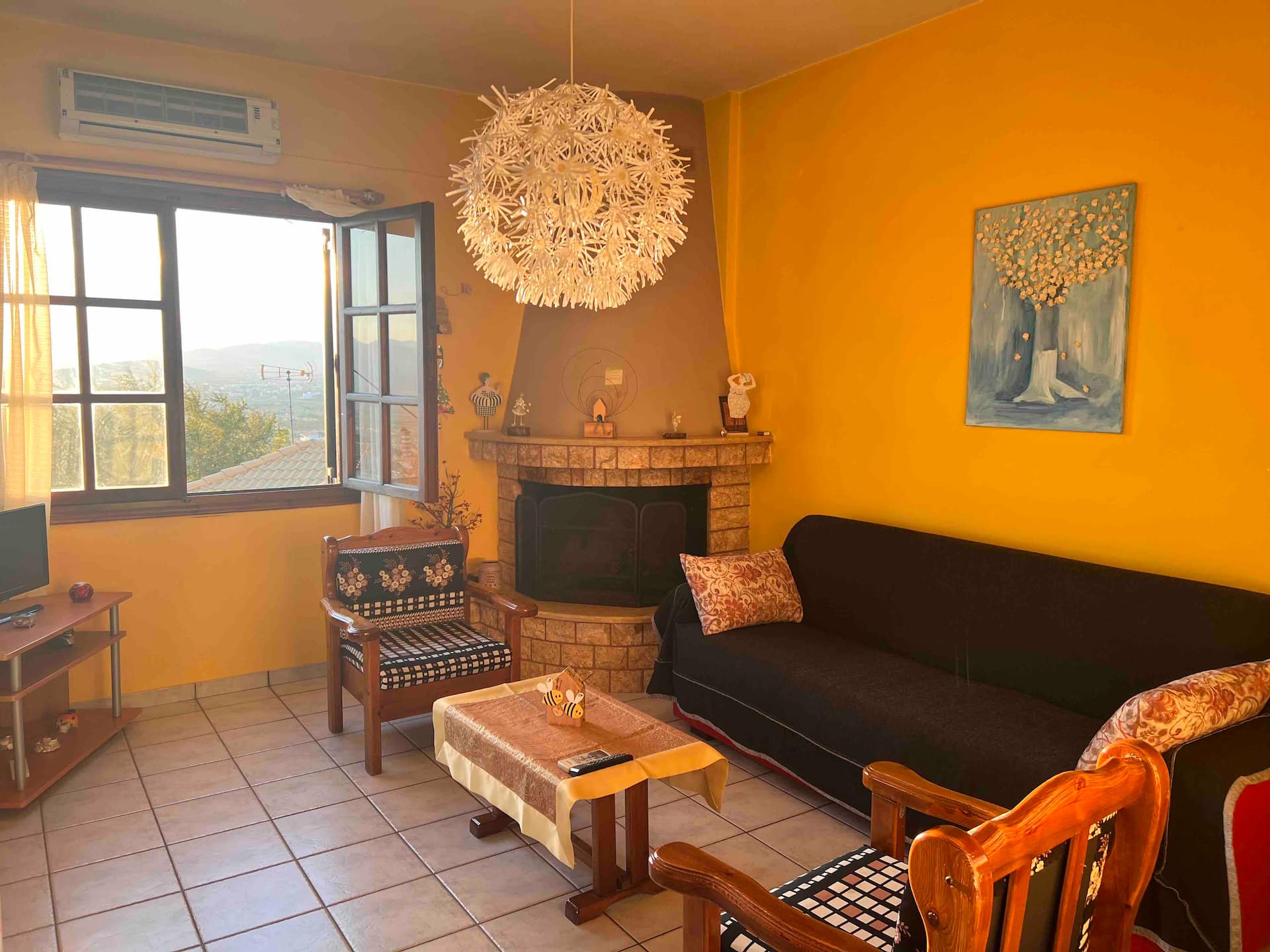 Sunny house at ancient Mycenae, close to Nafplio! — photo 4