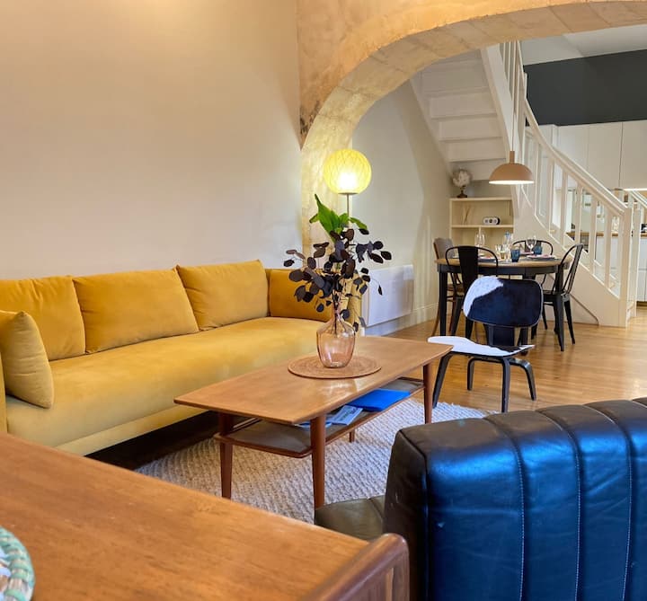 Triplex De Charme Avec Terrasse Hyper Centre - La Rochelle