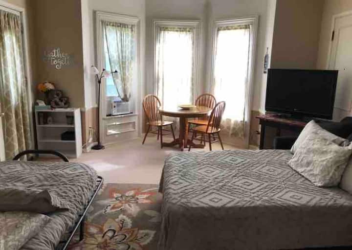 Ames Vacation Rentals Airbnb