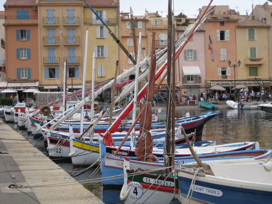 Le port à 10 minutes à pied