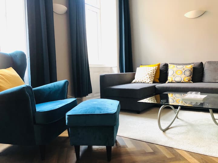Home With Heart No. 5 - Wenen