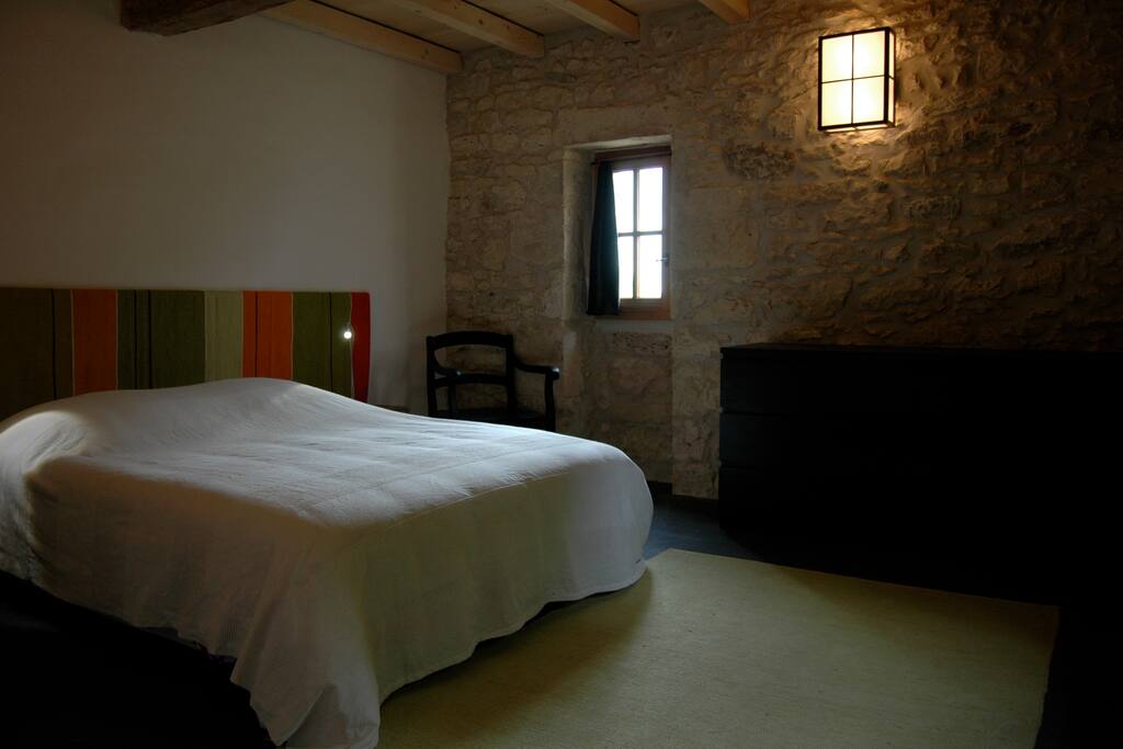 Chambre du Pigeonnier 1er étage