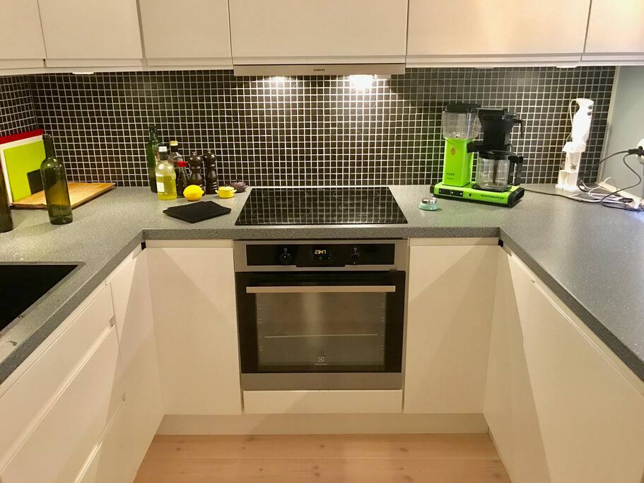 Kitchen with induction furnace