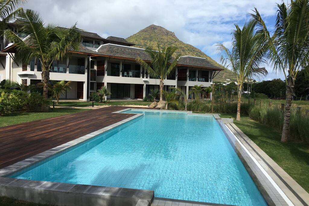 Common Lap pool