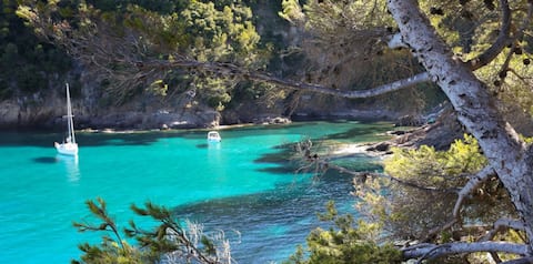 Très beau studio avec terrasse à 2 pas de la mer
