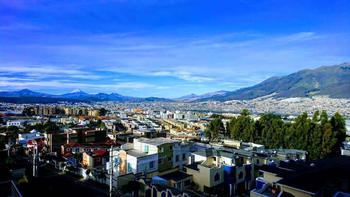 Suit De Lujo, 3min Embajada Usa Y Cerca Aeropuerto - Quito