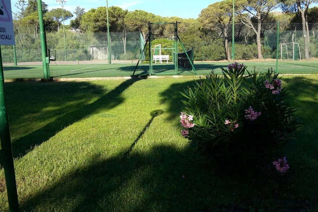 CAMPI DA TENNIS CONDOMINIALE