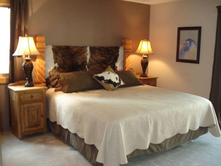 غرفة النوم الرئيسية