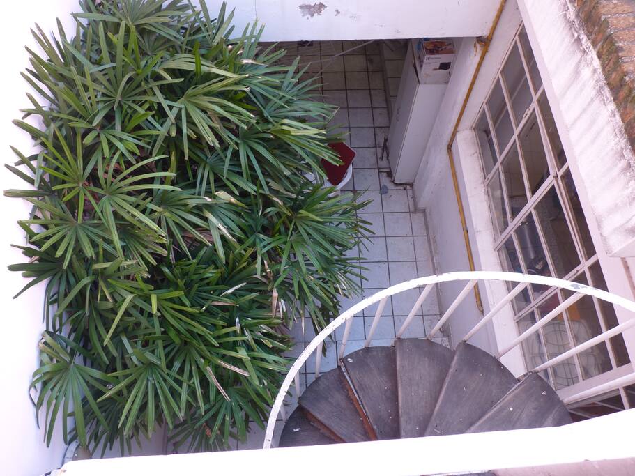 Escalier menant a l appartement