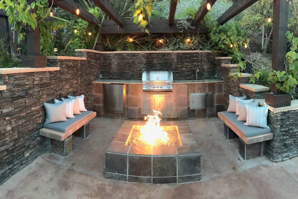 BBQ/Fire Pit