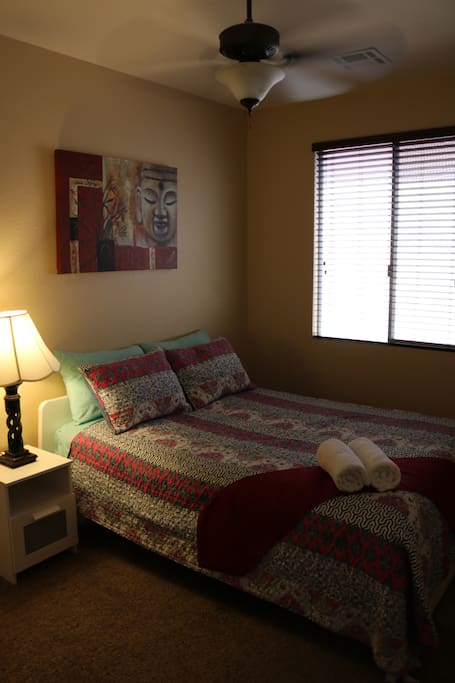 2nd bedroom
