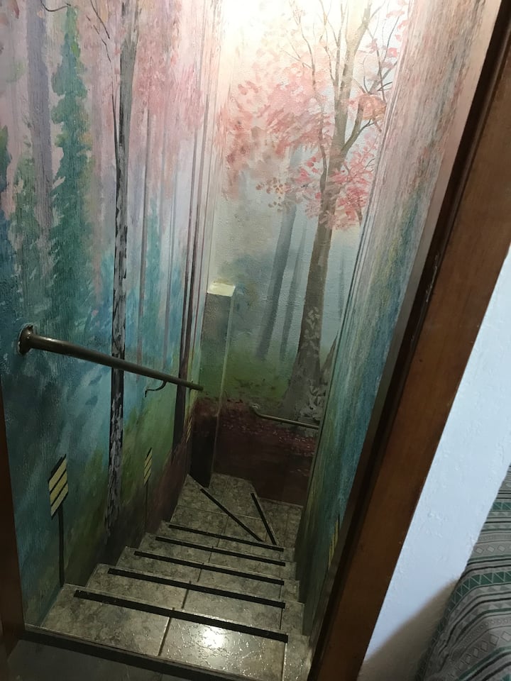 Пристап со скала до собата