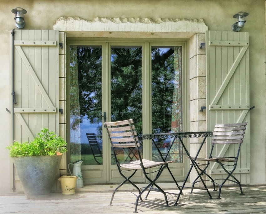 Private entrance on terrace.