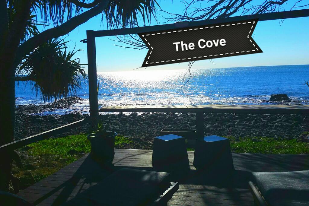 The Cove Oceanfront Retreat Studio Pet Friendly Guest suites for Rent
