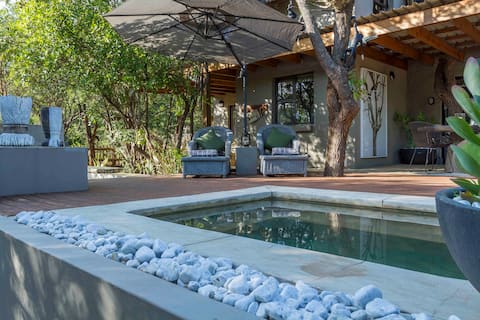 Little Pangolin Lodge