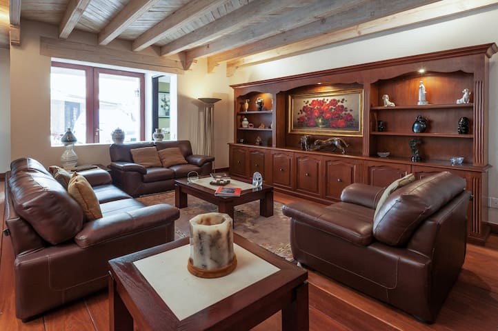 Lovely & modern house in the heart Coyoacan