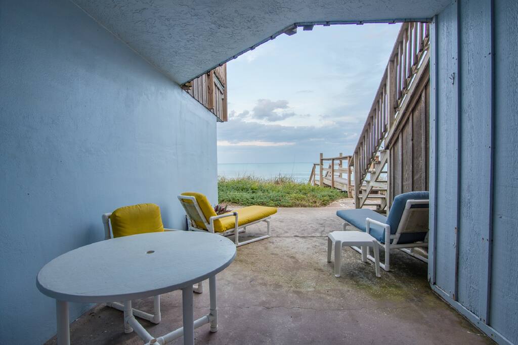 Private Oceanfront Patio