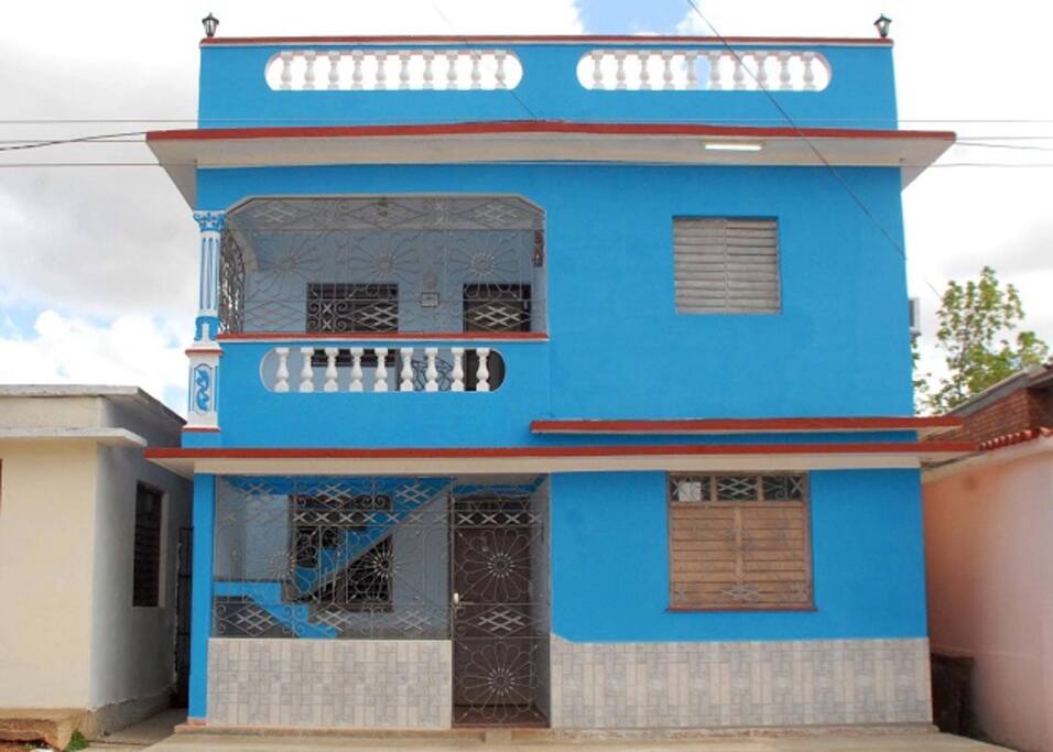 Frente de la casa