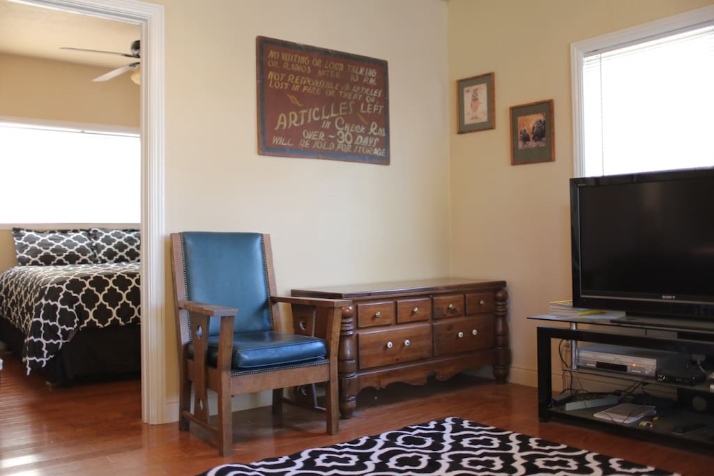 The living room and doorway to main bedroom.