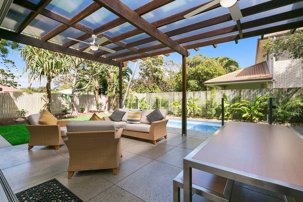 Relaxed outdoor seating