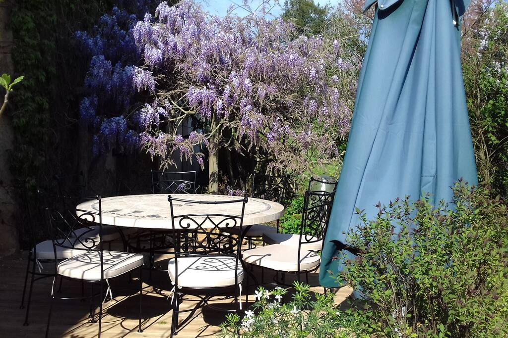 petits déjeuners sur la terrasse