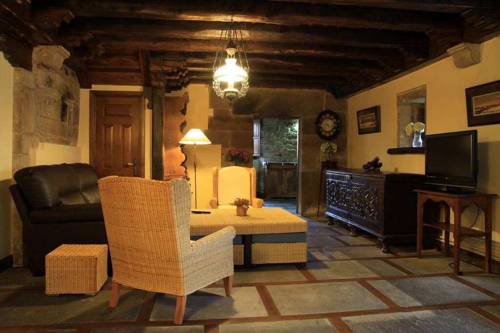Salón Roble