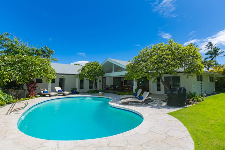 Beachside 🏖 Family, vacation home with pool 🌺