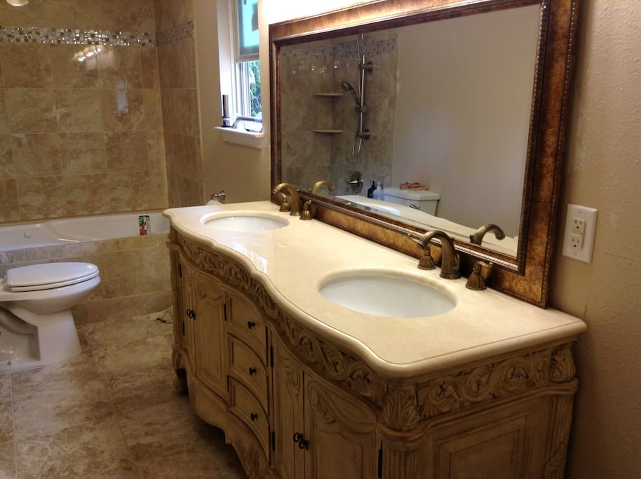 Elegant vanity