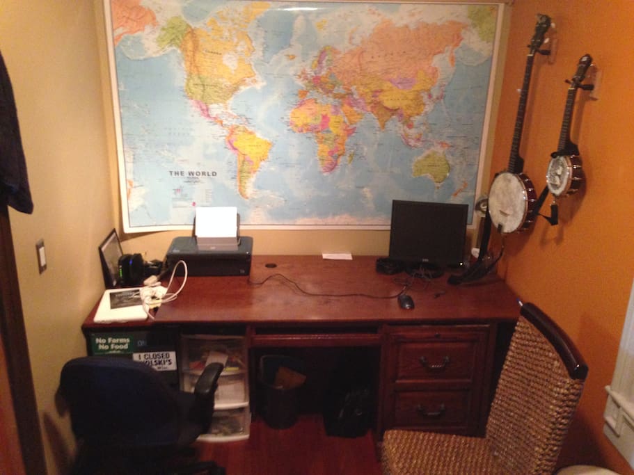 Bedroom/Office