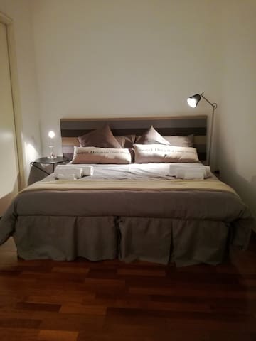 Artemisia B&B room with bathroom, breakfast, Wi-Fi