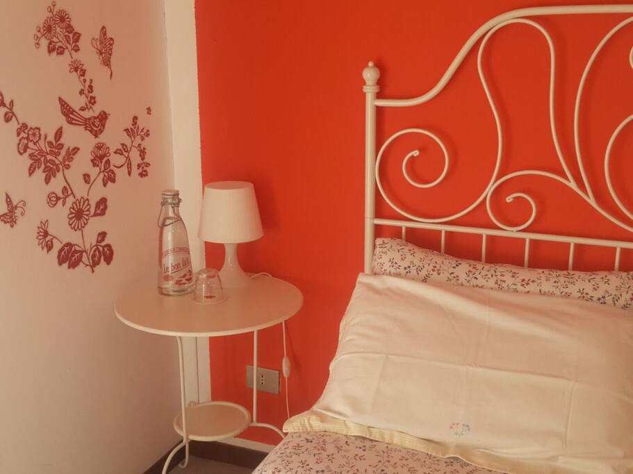 Double Room - Red Room