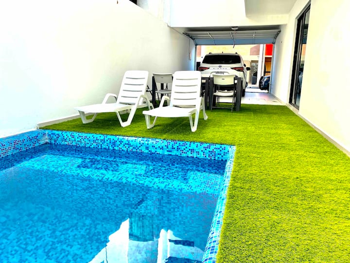 Vigo 74 House with private POOL and BEACH Houses for Rent in