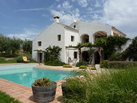 Villa Rural El Cerro del Almendral