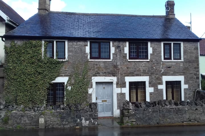Airbnb Downhead Vacation Rentals Places To Stay England