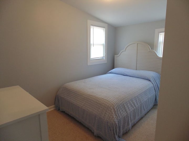 חדר שינה שני.