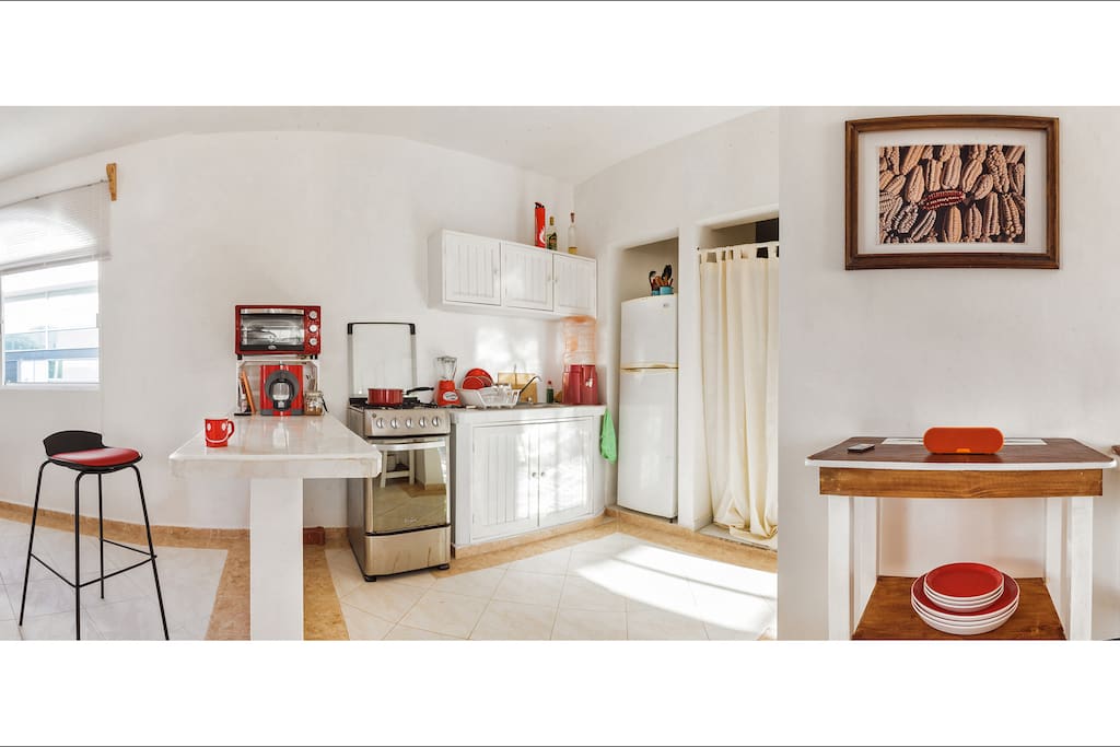 fully equipped kitchen