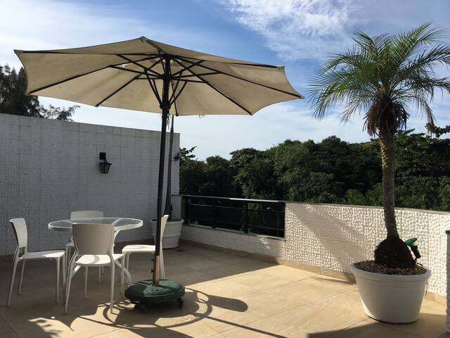 Charming Penthouse gallery image 3