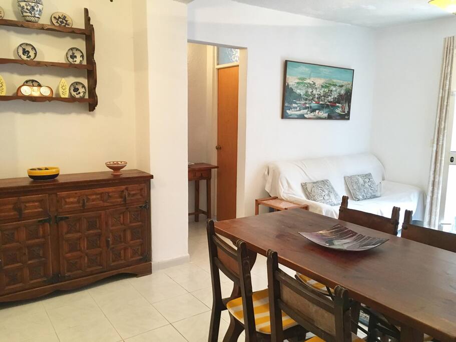 Frontroom