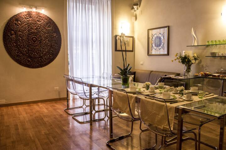 TALISMANO LUXURY HOUSE 16 PAX CENTRO CITTA’ gallery image 2