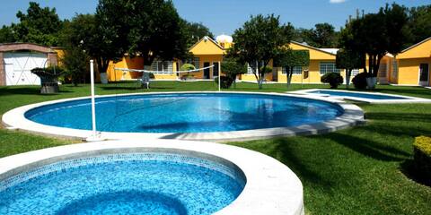 Quinta El Tulipan, Alpuyeca, Morelos (Cuernavaca)