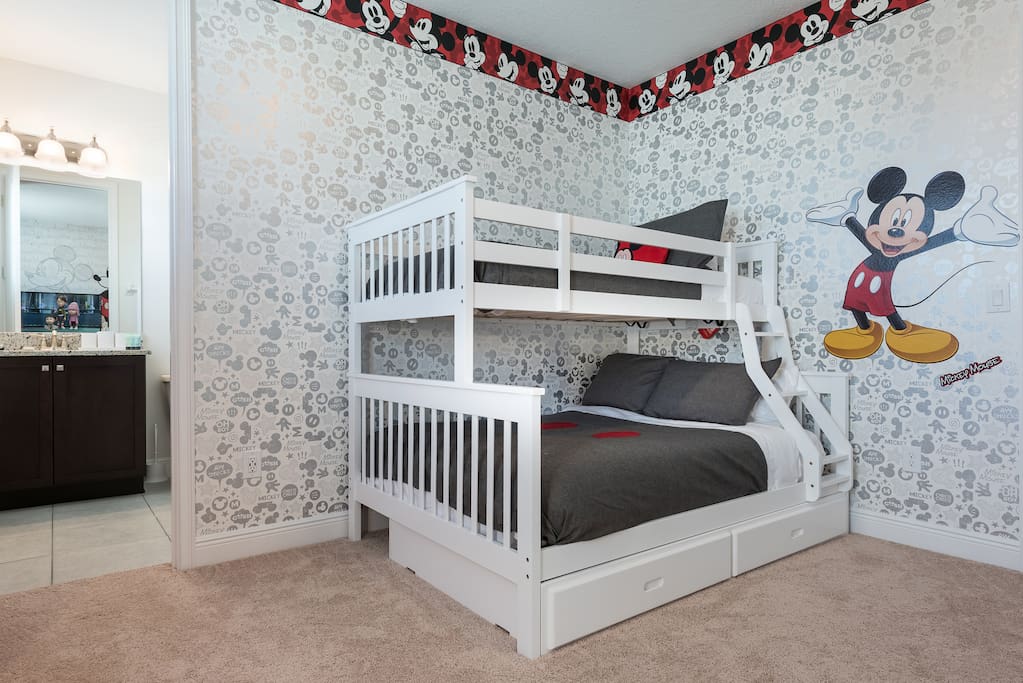 Bedroom 2-1.jpg